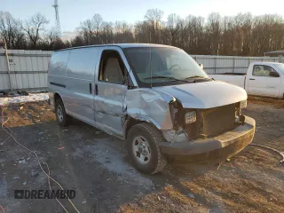 2005 Chevrolet Express Cargo z VIN 1GCFG15T251234110, wystawiony jako Copart lot #88493575 z przebiegiem Nie podano mil oraz Szkoda całkowita • Salvage title. Historia ofert i sprzedaży dostępna na DreamBid. Obrazek 4.