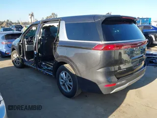 2024 Kia Carnival LX with VIN KNDNB4H38R6383380, listed as a IAAI auction lot 42013312 with 42,152 mi miles. Bid and sale history available at carsss.com. Image 3.