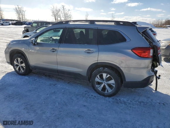 2020 Subaru Ascent Premium with VIN 4S4WMADD0L3449422, listed as a Copart auction lot 42232415 with 210,871 mi miles and Salvage Title. Bid and sale history available at carsss.com. Image 2.