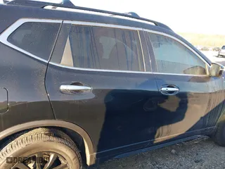 2018 Nissan Rogue S with VIN 5N1AT2MV8JC759598, listed as a IAAI auction lot 41420455 with 76,433 mi miles. Bid and sale history available at carsss.com. Image 14.
