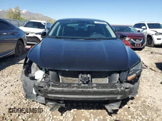 2016 Volkswagen Passat SE z VIN 1VWBT7A36GC003556, wystawiony jako Copart lot #55245595 z przebiegiem 84 939 mil mil oraz Szkoda całkowita • Salvage title. Historia ofert i sprzedaży dostępna na DreamBid. Obrazek 5.