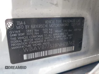 2008 BMW 3 Series 335i с VIN WBAVB77528NH78762, выставлен на аукционе IAAI как лот 42414203 с пробегом 138 115 миль миль и . История ставок и продаж доступна на DreamBid. Изображение 9.
