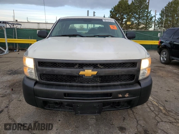 2013 Chevrolet Silverado 1500 with VIN 3GCPKPE75DG297890, listed as a Copart auction lot 52131315 with 185,183 mi miles and Non Repairable. Bid and sale history available at DreamBid. Image 5.