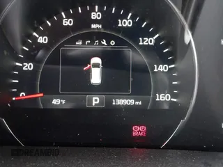 2018 Kia Sorento SX with VIN 5XYPKDA51JG405998, listed as a IAAI auction lot 41837641 with 138,909 mi miles and . Bid and sale history available at carsss.com. Image 16.