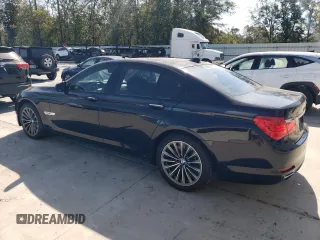 2009 BMW 7 Series 750i z VIN WBAKA83549CY33241, wystawiony jako Copart lot #75237884 z przebiegiem 130 585 mil mil oraz Szkoda całkowita • Salvage title. Historia ofert i sprzedaży dostępna na DreamBid. Obrazek 2.