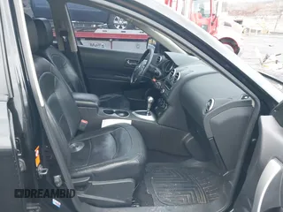 2008 Nissan Rogue S z VIN JN8AS58V18W406636, wystawiony jako IAAI lot #41155748 z przebiegiem 137 046 mil mil oraz . Historia ofert i sprzedaży dostępna na DreamBid. Obrazek 5.