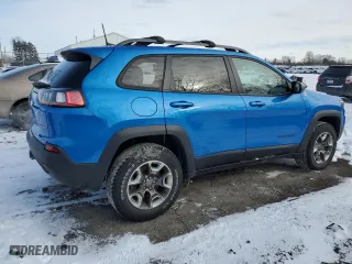 2019 Jeep Cherokee Trailhawk with VIN 1C4PJMBN5KD453974, listed as a Copart auction lot 45182775 with 72,359 mi miles and Salvage Title. Bid and sale history available at carsss.com. Image 3.