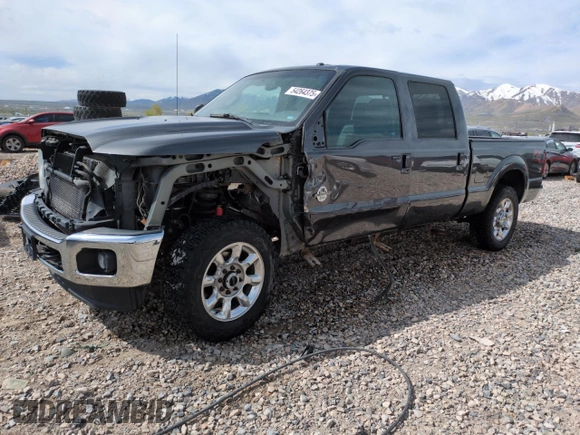 2015 Ford F-350 Platinum with VIN 1FT8W3BT3FEA11466, listed as a Copart auction lot 54264375 with 111,525 mi miles and Salvage Title. Bid and sale history available at DreamBid. Image 1.