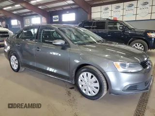 2014 Volkswagen Jetta Sedan SE with VIN 3VWD17AJ0EM247910, listed as a Copart auction lot 51762235 with 157,438 mi miles and Clean Title. Bid and sale history available at carsss.com. Image 4.