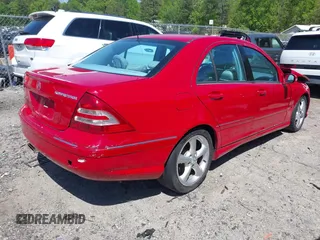2005 Mercedes-Benz C 230 Kompressor z VIN WDBRF40J55F678252, wystawiony jako IAAI lot #42028395 z przebiegiem 208 901 mil mil oraz . Historia ofert i sprzedaży dostępna na DreamBid. Obrazek 4.
