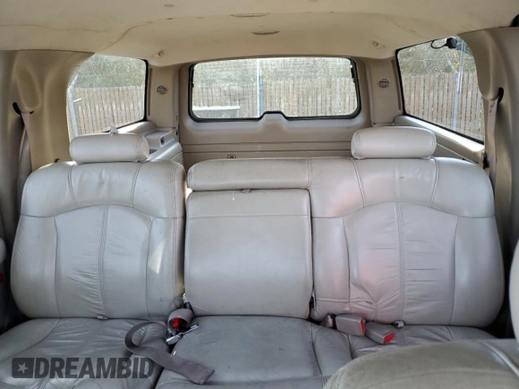 2001 Chevrolet Suburban LS with VIN 3GNEC16TX1G189524, listed as a Copart auction lot 47223945 with 193,201 mi miles and Salvage Title. Bid and sale history available at carsss.com. Image 10.