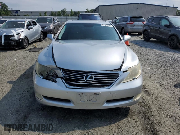 2007 Lexus LS 460 с VIN JTHBL46F575029007, выставлен на аукционе Copart как лот 57811295 с пробегом 117 619 миль миль и Списание • Salvage title. История ставок и продаж доступна на DreamBid. Изображение 5.