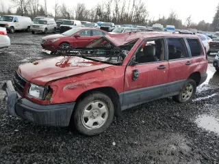 1999 Subaru Forester L with VIN JF1SF6351XG730184, listed as a Copart auction lot 46550325 with 0 mi miles and Salvage Title. Bid and sale history available at carsss.com. Image 1.