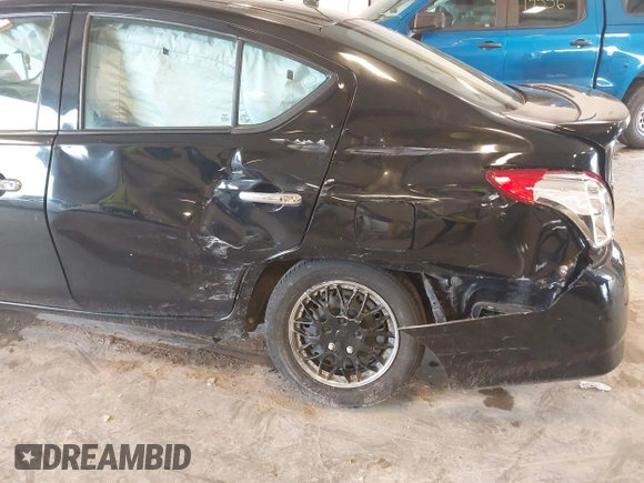 2016 Nissan Versa S with VIN 3N1CN7AP3GL809334, listed as a IAAI auction lot 42517111 with 81,810 mi miles and . Bid and sale history available at DreamBid. Image 6.