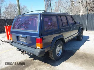 1996 Jeep Cherokee SE z VIN 1J4FJ28S2TL128682, wystawiony jako IAAI lot #41752453 z przebiegiem 270 167 mil mil oraz . Historia ofert i sprzedaży dostępna na DreamBid. Obrazek 4.