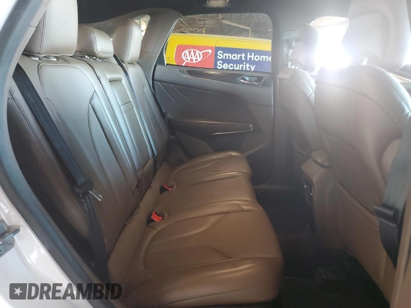 2018 Lincoln MKC Reserve with VIN 5LMTJ3DH6JUL18851, listed as a Copart auction lot 86010644 with 70,370 mi miles and Salvage Title. Bid and sale history available at DreamBid. Image 10.