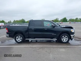 2019 Ram 1500 Big Horn с VIN 1C6SRFFT9KN644144, выставлен на аукционе IAAI как лот 42246446 с пробегом 71 878 миль миль и . История ставок и продаж доступна на DreamBid. Изображение 13.