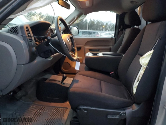 2011 Chevrolet Silverado 1500 Work Truck with VIN 1GCNKPEA6BZ192033, listed as a Copart auction lot 81317744 with 105,514 mi miles and Salvage Title. Bid and sale history available at carsss.com. Image 7.