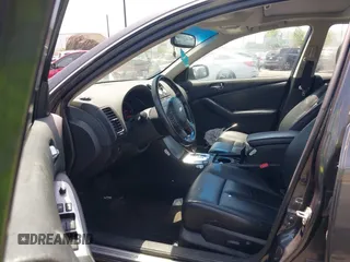 2012 Nissan Altima SR z VIN 1N4BL2AP3CN550765, wystawiony jako IAAI lot #42346648 z przebiegiem 27 913 mil mil oraz . Historia ofert i sprzedaży dostępna na DreamBid. Obrazek 5.