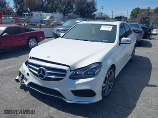 2016 Mercedes-Benz E-Class E 350 Sport with VIN WDDHF5KB8GB256243, listed as a IAAI auction lot 41805689 with 95,593 mi miles. Bid and sale history available at carsss.com. Image 17.