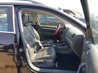 2009 Volkswagen Jetta SportWagen SE with VIN 3VWTM71K99M272189, listed as a IAAI auction lot 41775907 with 225,344 mi miles. Bid and sale history available at carsss.com. Image 5.