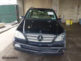 2003 Mercedes-Benz M-Class with VIN 4JGAB75E23A442364, listed as a IAAI auction lot 41958964 with 221,174 mi miles. Bid and sale history available at carsss.com. Image 12.