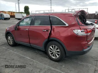 2017 Kia Sorento LX with VIN 5XYPG4A33HG294350, listed as a Copart auction lot 53995425 with 191,082 mi miles and Salvage Title. Bid and sale history available at carsss.com. Image 2.