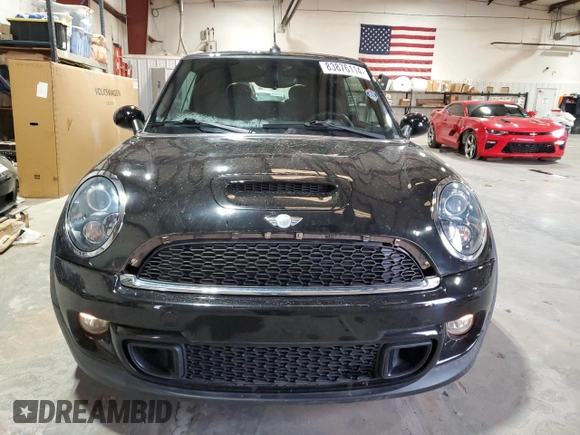 2012 MINI Convertible S z VIN WMWZP3C52CT250657, wystawiony jako Copart lot #83876114 z przebiegiem 18 511 mil mil oraz Szkoda całkowita • Salvage title. Historia ofert i sprzedaży dostępna na DreamBid. Obrazek 5.