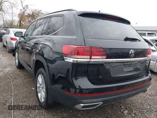 2021 Volkswagen Atlas S с VIN 1V2AP2CA3MC504531, выставлен на аукционе IAAI как лот 40840957 с пробегом 83 352 миль миль и . История ставок и продаж доступна на DreamBid. Изображение 3.