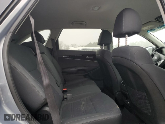 2020 Kia Sorento LX with VIN 5XYPG4A50LG666527, listed as a Copart auction lot 48508885 with 101,252 mi miles and Clean Title. Bid and sale history available at DreamBid. Image 11.