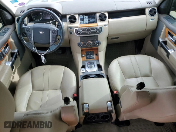 2014 Land Rover LR4 HSE with VIN SALAG2V6XEA723146, listed as a Copart auction lot 61303974 with 132,259 mi miles and Non Repairable. Bid and sale history available at DreamBid. Image 8.