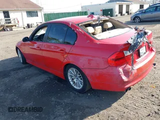 2006 BMW 3 Series 325i with VIN WBAVB17516NK31036, listed as a IAAI auction lot 41849371 with Not Provided miles. Bid and sale history available at carsss.com. Image 3.