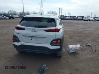 2020 Hyundai Kona SE with VIN KM8K1CAA0LU444678, listed as a IAAI auction lot 41673612 with 101,363 mi miles and . Bid and sale history available at DreamBid. Image 17.
