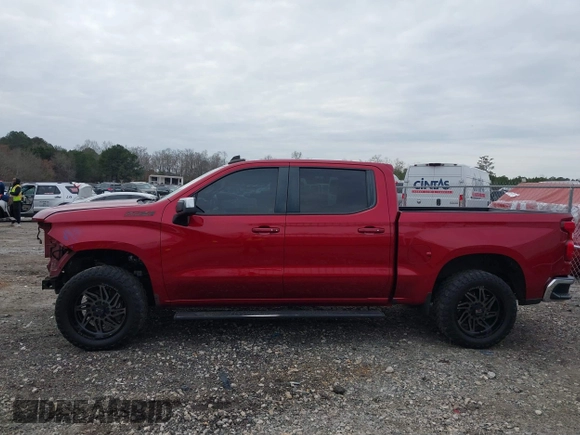 2019 Chevrolet Silverado 1500 LT with VIN 3GCUYDED7KG127193, listed as a IAAI auction lot 41553711 with 102,841 mi miles. Bid and sale history available at carsss.com. Image 14.