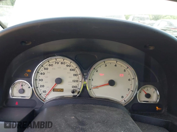 2007 Saturn VUE V6 z VIN 5GZCZ63477S866943, wystawiony jako IAAI lot #42325038 z przebiegiem 203 252 mil mil oraz . Historia ofert i sprzedaży dostępna na DreamBid. Obrazek 7.