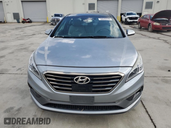 2015 Hyundai Sonata Sport z VIN 5NPE34AB1FH074866, wystawiony jako Copart lot #56642235 z przebiegiem 118 094 mil mil oraz Szkoda całkowita • Salvage title. Historia ofert i sprzedaży dostępna na DreamBid. Obrazek 5.