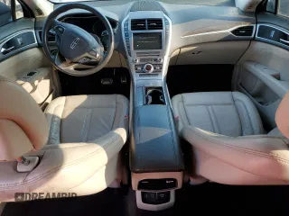 2018 Lincoln MKZ Select z VIN 3LN6L5C91JR622712, wystawiony jako Copart lot #48201995 z przebiegiem 51 178 mil mil oraz Szkoda całkowita • Salvage title. Historia ofert i sprzedaży dostępna na DreamBid. Obrazek 8.