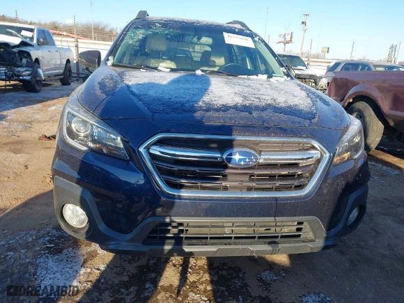 2018 Subaru Outback Limited with VIN 4S4BSAKC7J3245373, listed as a IAAI auction lot 41575896 with 152,986 mi miles. Bid and sale history available at carsss.com. Image 6.