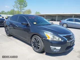 2015 Nissan Altima 2.5 S with VIN 1N4AL3AP1FC290299, listed as a IAAI auction lot 42049687 with 125,864 mi miles. Bid and sale history available at carsss.com. Image 1.