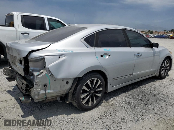 2017 Nissan Altima SR z VIN 1N4AL3AP1HC126621, wystawiony jako Copart lot #58258535 z przebiegiem 79 249 mil mil oraz Szkoda całkowita • Salvage title. Historia ofert i sprzedaży dostępna na DreamBid. Obrazek 3.