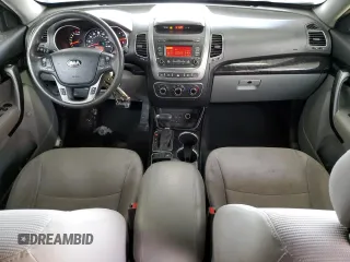 2015 Kia Sorento LX with VIN 5XYKTDA71FG607305, listed as a Copart auction lot 45190415 with 93,535 mi miles and Salvage Title. Bid and sale history available at carsss.com. Image 8.
