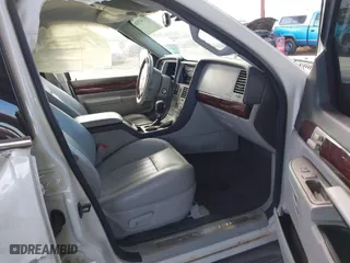 2004 Lincoln Aviator Luxury with VIN 5LMEU68H34ZJ39573, listed as a IAAI auction lot 41743036 with NaN miles. Bid and sale history available at carsss.com. Image 5.