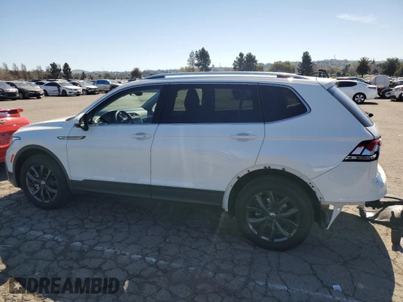 2024 Volkswagen Tiguan SE z VIN 3VV3B7AX7RM093378, wystawiony jako Copart lot #50634025 z przebiegiem 6 261 mil mil oraz Szkoda całkowita • Salvage title. Historia ofert i sprzedaży dostępna na DreamBid. Obrazek 2.
