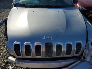 2015 Jeep Cherokee Sport z VIN 1C4PJMAB8FW776627, wystawiony jako Copart lot #47873235 z przebiegiem Nie podano mil oraz Szkoda całkowita • Salvage title. Historia ofert i sprzedaży dostępna na DreamBid. Obrazek 12.