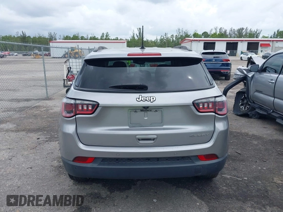 2018 Jeep Compass Sport с VIN 3C4NJCAB9JT318935, выставлен на аукционе IAAI как лот 42661262 с пробегом 257 841 миль миль и . История ставок и продаж доступна на DreamBid. Изображение 16.