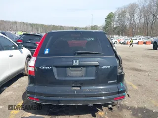 2011 Honda CR-V SE with VIN 5J6RE4H45BL028010, listed as a IAAI auction lot 41621716 with 235,519 mi miles. Bid and sale history available at carsss.com. Image 16.