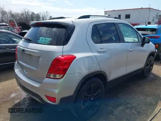 2020 Chevrolet Trax LT with VIN 3GNCJLSBXLL310309, listed as a IAAI auction lot 41893367 with 93,418 mi miles and . Bid and sale history available at DreamBid. Image 4.