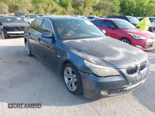 2010 BMW 5 Series 528i with VIN WBANU5C56AC124303, listed as a IAAI auction lot 41919589 with 334,791 mi miles and . Bid and sale history available at carsss.com. Image 1.
