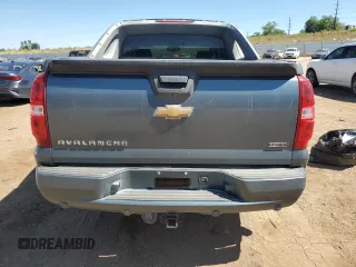 2011 Chevrolet Avalanche LTZ with VIN 3GNTKGE39BG345391, listed as a Copart auction lot 59527644 with 167,795 mi miles and Salvage Title. Bid and sale history available at carsss.com. Image 6.