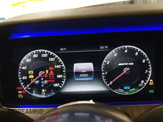 2019 Mercedes-Benz E 53 AMG with VIN WDD1K6BBXKF098282, listed as a IAAI auction lot 41482524 with 29,505 mi miles and . Bid and sale history available at DreamBid. Image 7.